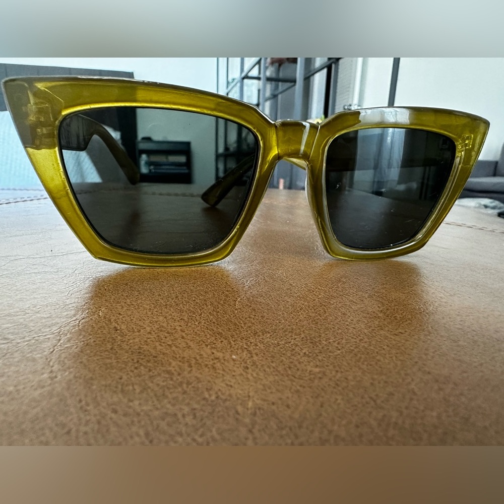 Urban Outfitters Sunglasses